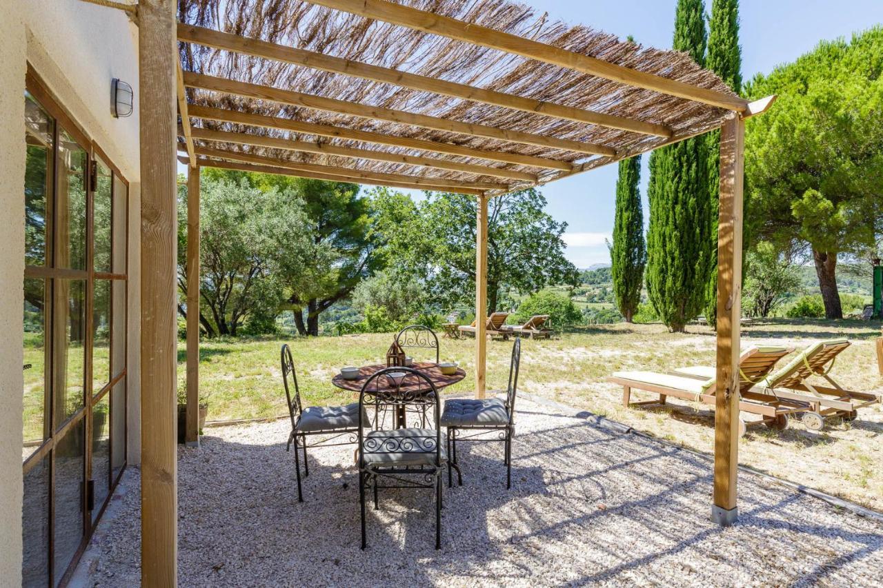 Lodges Park Castellet Provence - Gites Dans Les Vignes Aoc Bandol A 15 Min Des Plages Et Du Circuit Paul Ricard F1 Le Beausset Luaran gambar